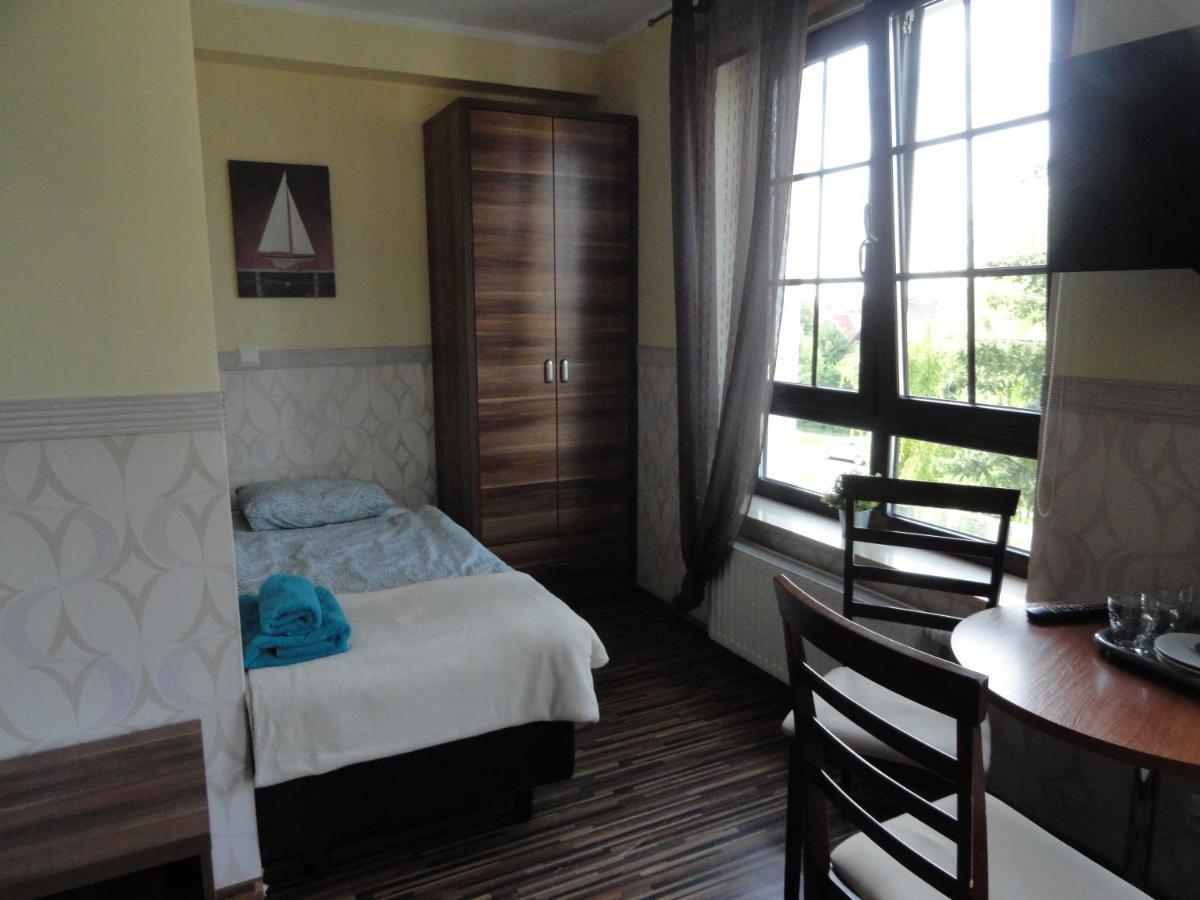 بوتسك Hotelik Nad Zatoka المظهر الخارجي الصورة